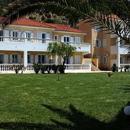 Marina Bay Hotel Skala  Buitenkant foto